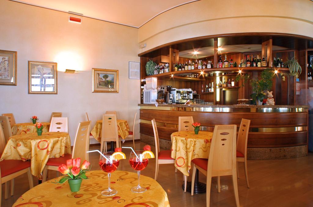 Villa Anna Apartments Tremosine المظهر الخارجي الصورة