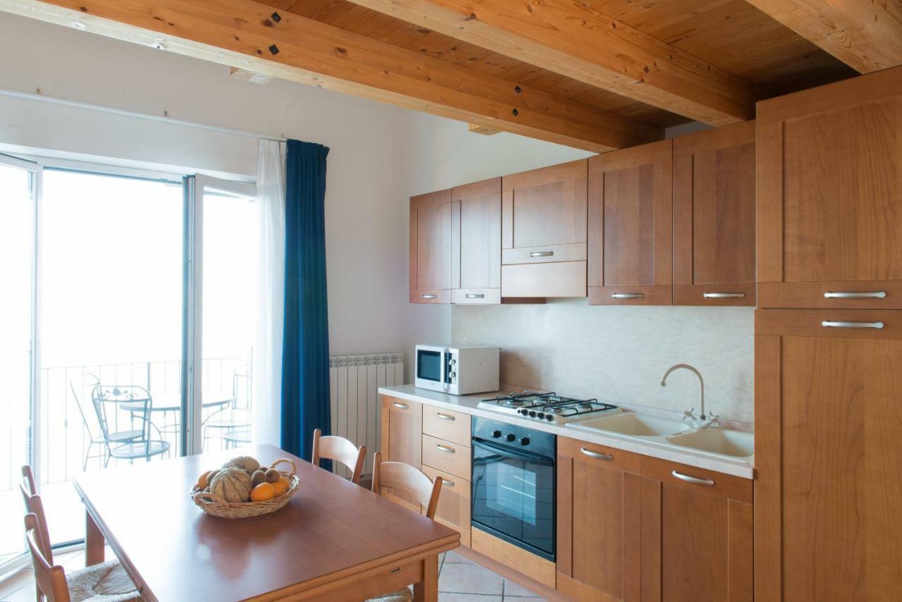Villa Anna Apartments Tremosine المظهر الخارجي الصورة